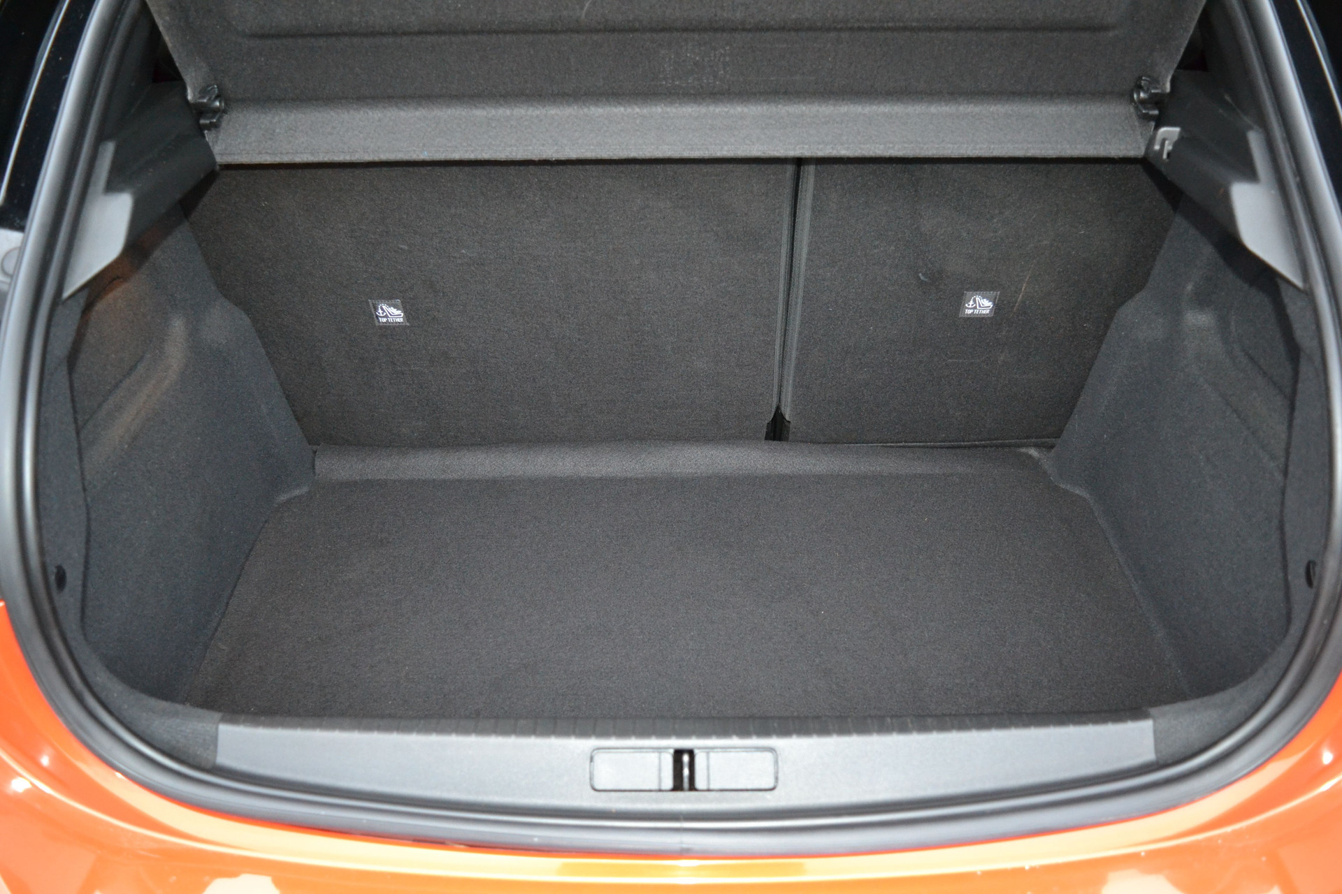36103981-14.jpg