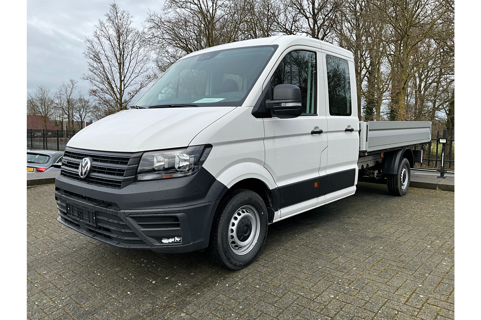 43308512-0.jpg
