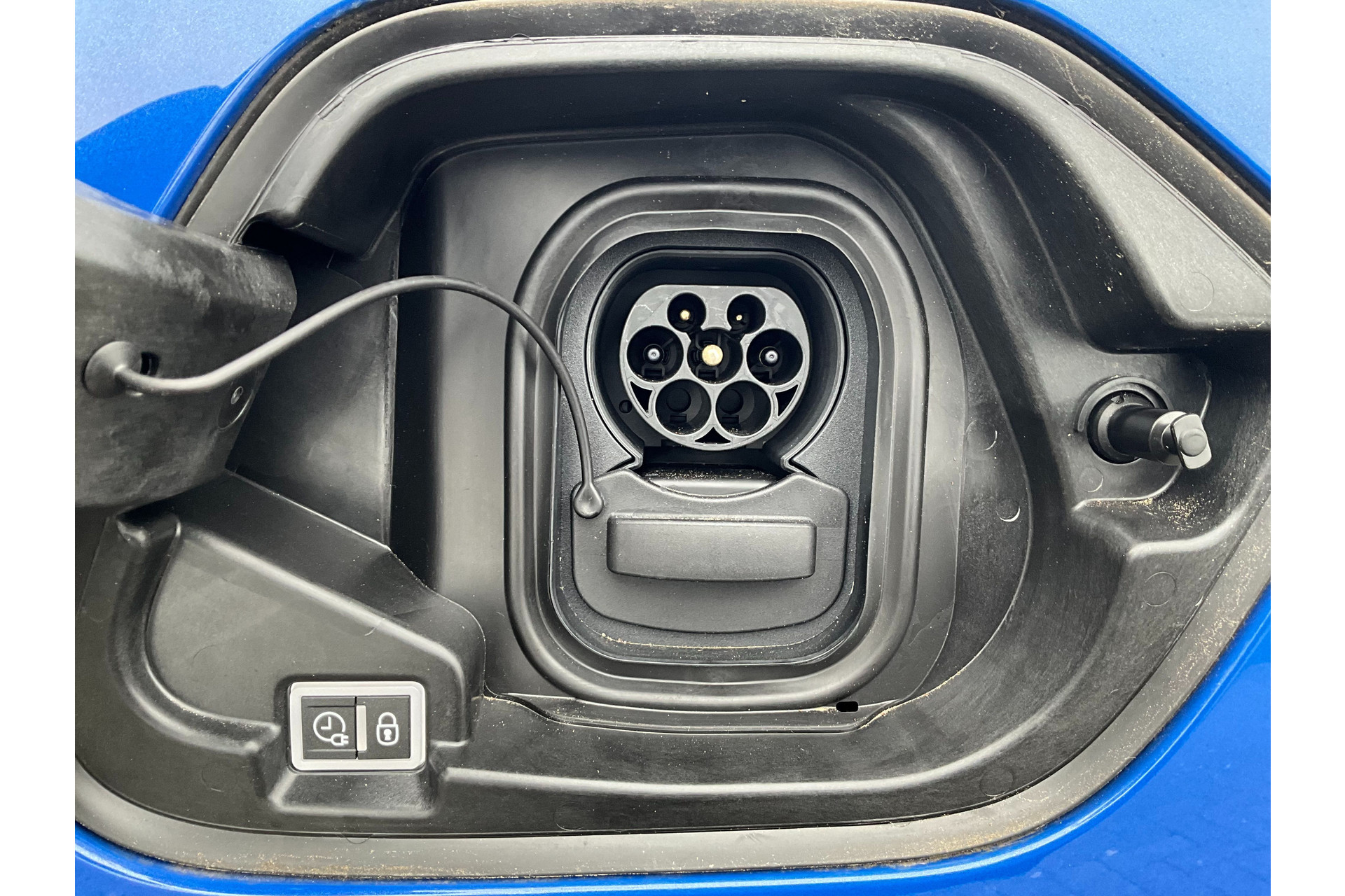 43486648-28.jpg