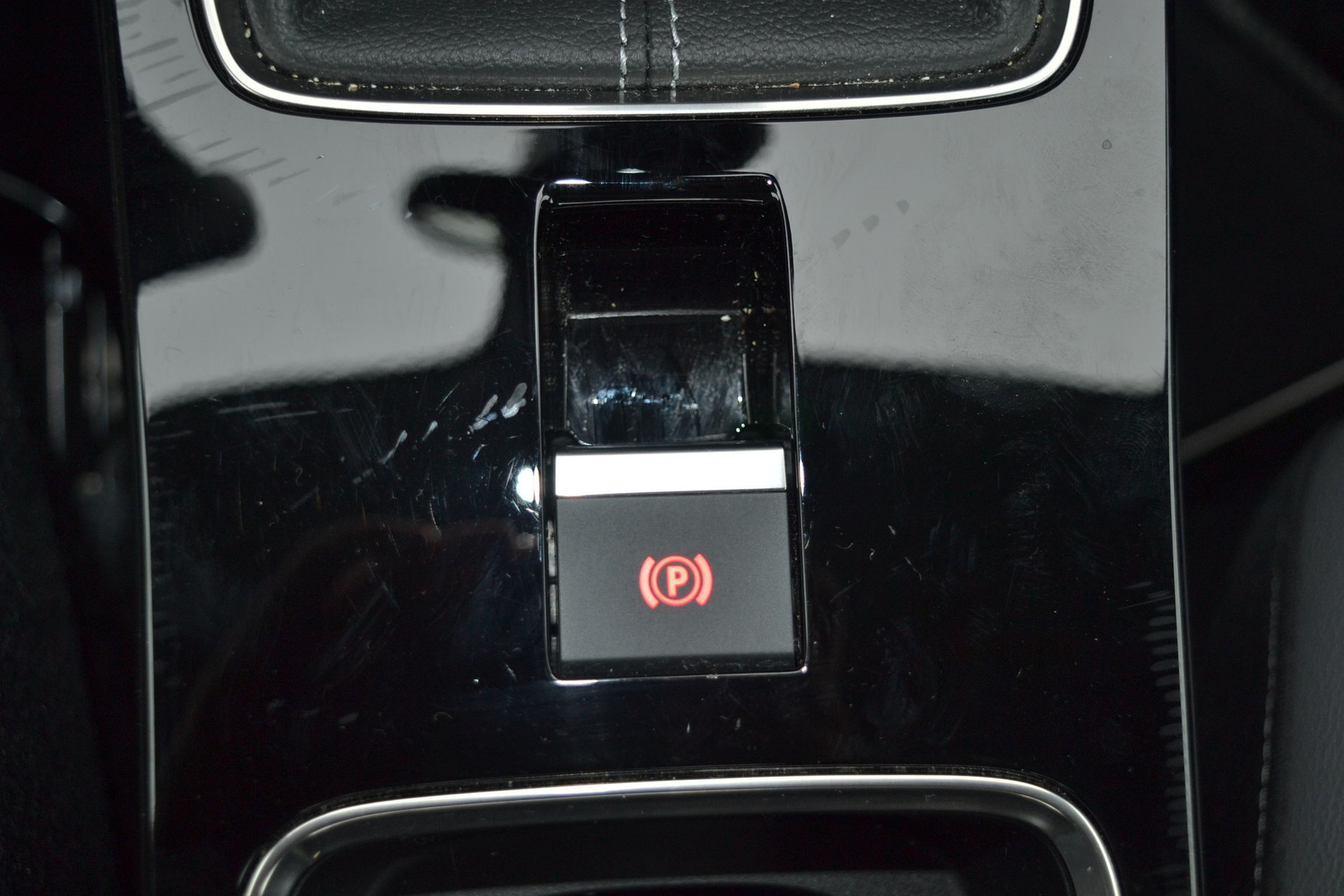 46474600-25.jpg