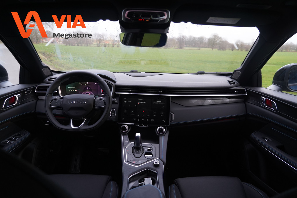 52066966-1.jpg